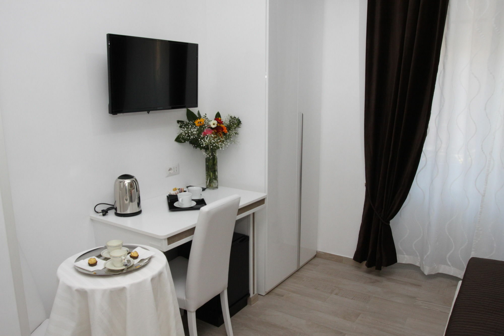 Interno 2 Rome
